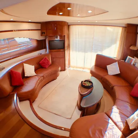 Bateau-hôtel Boat & Breakfast