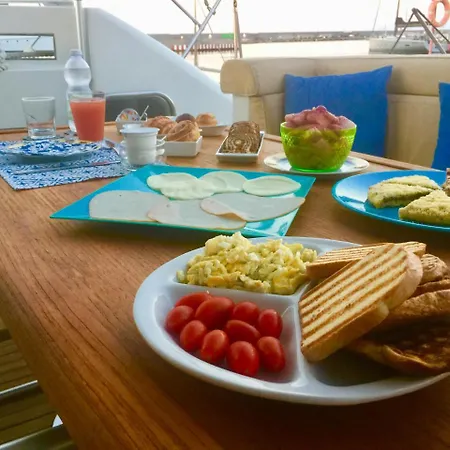 Boat & Breakfast San Remo